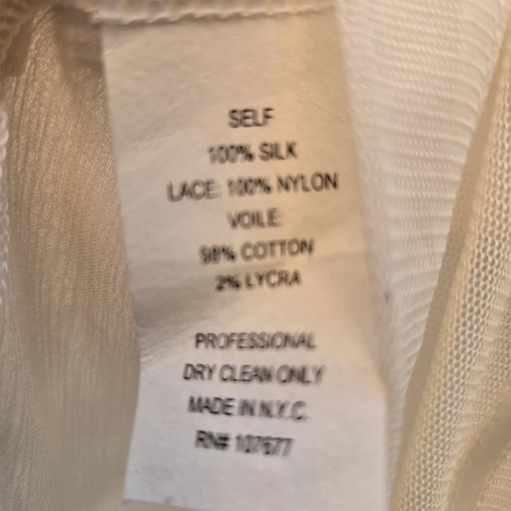 Alice + Olivia Sheer Silk Lace Blouse – Vintage,  Ivory, Large - Picture 9 of 9